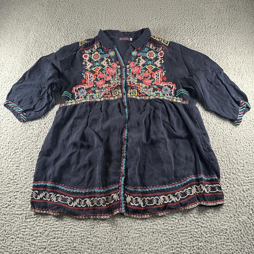 Johnny Was Tunic Blouse Womens L Blue Embroidered Floral Button 3/4 Sleeve Boho